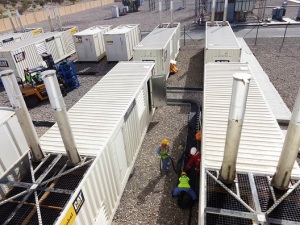 Altaaqa Global ha instalado exitosamente 24 MW de energía temporal en el Sultanato de Omán. El proyecto energético, que requirió tan solo cuatro días para su realización, fue una de las instalaciones más rápidas de la historia del sector de alquiler de equipos. 